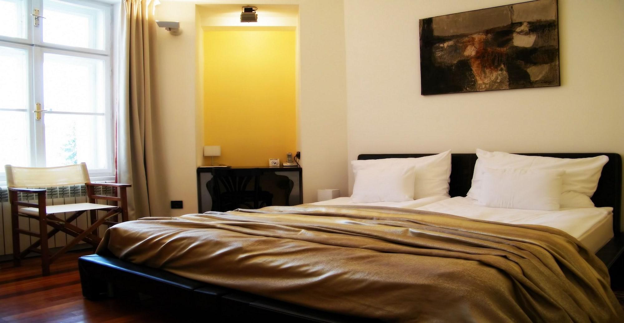 Hotel President Загреб Экстерьер фото